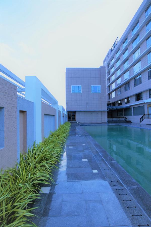 Hills 3* Hosur